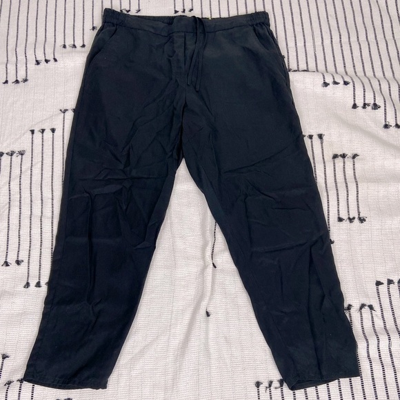 Gap Women’s Pull On Pants Size L Lyocell Tencel Cropped Tapered Downstring Black - Picture 2 of 14
